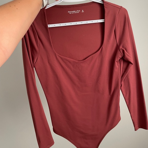 Long-Sleeve Double-Layered Seamless Bodysuit - Picture 3 of 7